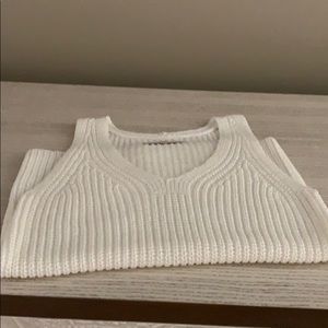 Pretty white loft size small knit